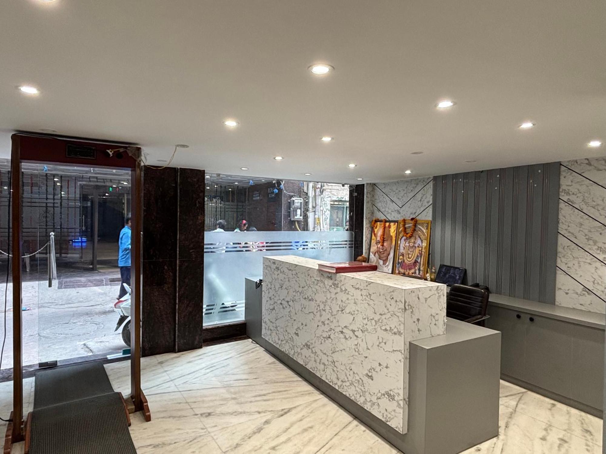 Cg Internationl By Sweet Guest House Нью-Дели Экстерьер фото